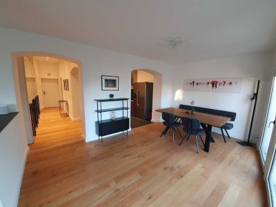 Sanierter Altbau! Großzügig und modern wohnen in Düsseldorf Oberrath