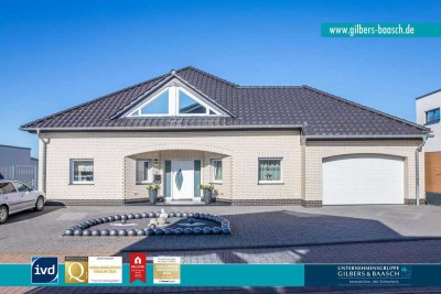 Konz-Roscheid: Modernes Einfamilienhaus in ruhiger Lage mit großer Garage und Garten