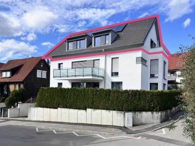 73207 Plochingen: Lichtdurchflutete Penthouse-Wohnung mit herrlicher Fernblick-Terrasse. Carport. Ze