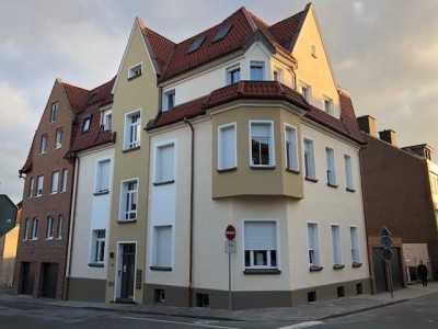 Ansprechende und neuwertige 3 Zimmer Wohnung mit gehobener Innenausstattung in Beckum Innenstadt