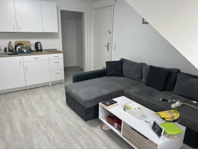 gemütliche helle Dachgeschoßwohnung