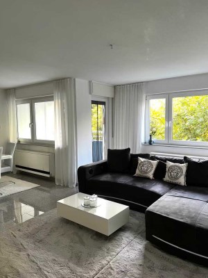 Moderne 4-Zimmer-Wohnung mit Balkon, Einbauküche & TG-Stellplatz in Essen-Kettwig