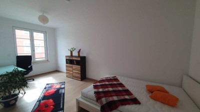 Stilvolle, neuwertige 3-Zimmer-Wohnung mit gehobener Innenausstattung mit Einbauküche in Potsdam