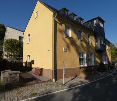 � Großzügiges Einfamilienhaus mit vielseitigen Nutzungsmöglichkeiten in Bernsdorf (Rüsdorf)