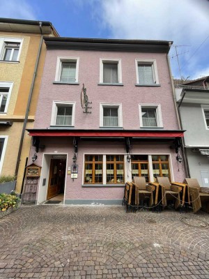 Top saniertes Restaurant mit toller Wohnung direkt im Zentrum