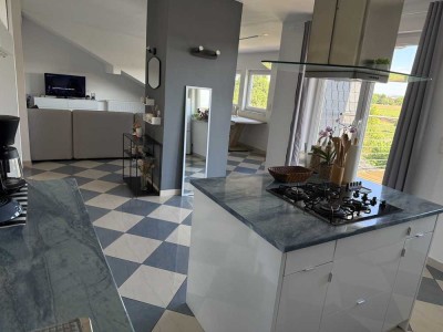 Gepflegte 2-Zimmerwohnung mit Balkon und Einbauküche in Weiterstadt