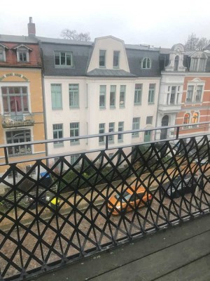 Mozartstraße! 3 Zi-Wohnung/2 Balkone/ WG geeignet evtl. mit Einbauküche