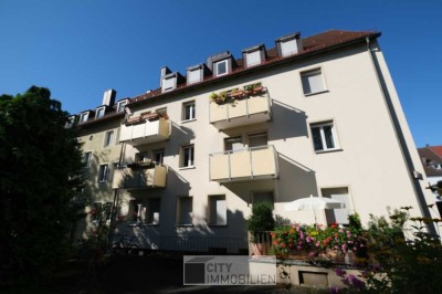 City Immobilien - Gemütliche Wohnung in toller Lage! - mit Balkon und Pantryküche