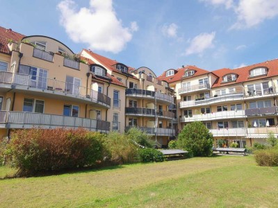 Großzügige 2-Raum-Wohnung mit Dachterrasse und Tiefgarage in ruhiger Lage
