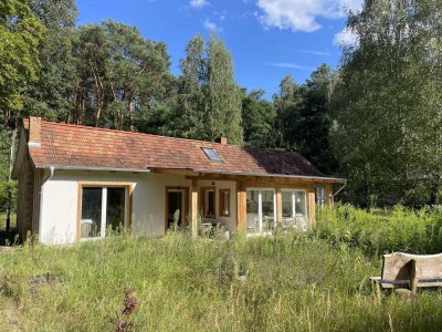 6000m² Wohngrundstück, Alleinlage im Wald, 3 Bestandshäuser, hohes Entwicklungspotential, 6 ha Wald