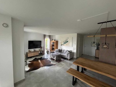 Moderne Erdgeschosswohnung mit Garten & Terrasse im Herzen von Stukenbrock – Neubau (2022)