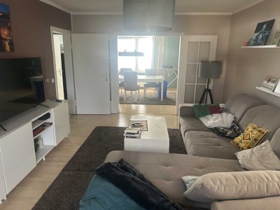 Charmante großzügige 4-Zimmer Wohnung LP-Nord