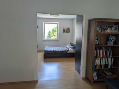 Geschmackvolle 3-Zimmer-Wohnung mit Balkon und Einbauküche in Heidelberg