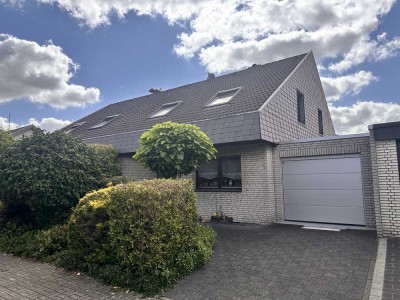 Einfamilienhaus in Top - Lage von Neuss-Rosellerheide – direkt am Mühlenbusch in einer Sackgasse