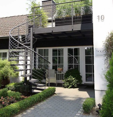 Entspanntes Wohnen im Landhausstil! Möbl. 3-Zi., Küche, Bad, SW-Terrrasse