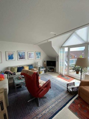 MH-Saarn! Tolle Maisonette Wohnung 105 m² mit Aufzug, Tageslichtbad, Gäste WC und Balkon