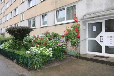 Herrlicher Ausblick in Richtung Wald - sanierte Wohnung