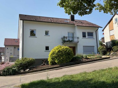 Erdgeschosswohnung mit riesigem Garten - Wohnen in Toplage von Blaubeuren!