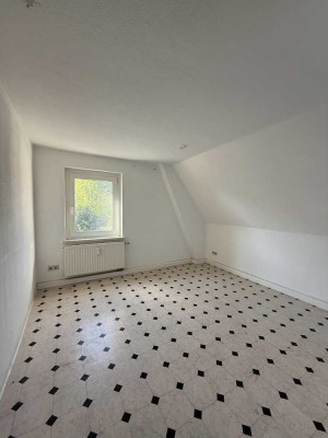 Schöne 2-Raumwohnung - KSH 34_DG rechts