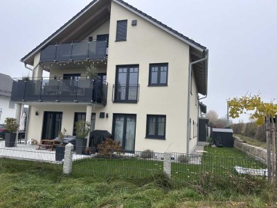 4-Zimmer Erdgeschosswohnung