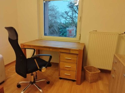 Ruhiges Zimmer in Tübingen auf der Wanne Nähe Kliniken