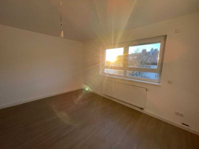 Kernsanierte 3-Zimmer Stadtwohnung mit Balkon - Wohnen in Bestlage am Main