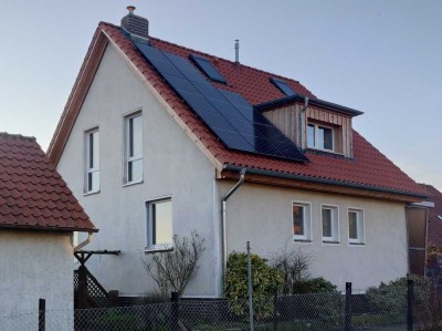Saniertes Einfamilienhaus mit großem Garten und schönem Weitblick im idyllischen Dorf