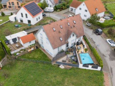 Reihenendhaus - echt cool mit Pool in Hirschfeld