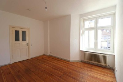 Schöne 2-Zimmer Altbauwohnung im Brüsseler Kiez