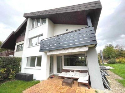 Extravagante Doppelhaushälfte mit Garten für gehobene Ansprüche!