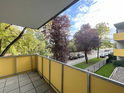 Zentrale südostseitige Balkonwohnung