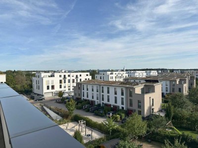 Lichtdurchflutetes Penthouse mit Dachterrasse von privat
