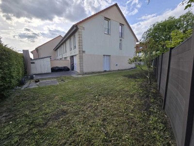 Ruhiges Reihenendhaus mit EBK -  Rand-Berlin Panketal