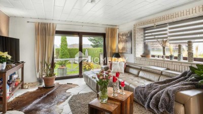 Familienidylle am Feldrand – großzügiges EFH mit Einliegerwohnung und Gartenparadies