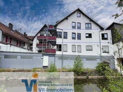 Lichtdurchflutet, barrierefrei & zentral - Wohnen mit Blick ins Grüne in Schenkenzell