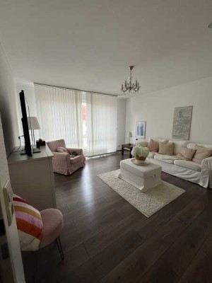 sehr gepflegte und gemütliche 2 Zimmerwohnung