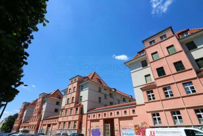 *CONNEWITZ - Große 2--Raumwohnung mit Parkett und Loggia*Nur SELTEN im VERKAUF*WE ist vermietet*