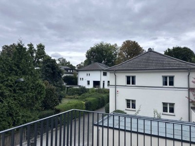 Neubau Erstbezug: Wunderschöne, luxuriöse 4-Zimmer-Wohnung  in bester Wohnlage