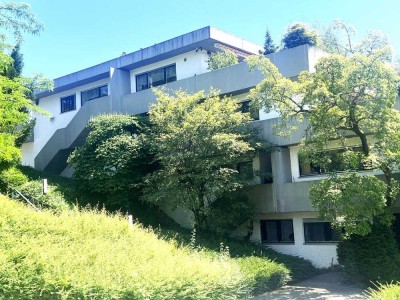 Exklusives, großzügiges Penthouse mit 2 Garagen und großer, sonniger Panoramaterrasse in Traum