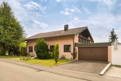 Familienfreundliches EFH mit ELW in Gemmingen: 148 m² Wfl. + DG-Reserve; Garten, Terrasse & Balkon