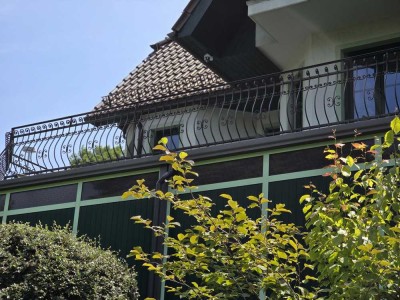 Geräumiges, günstiges und gepflegtes 6-Raum-Spezialgebäude mit geh. Innenausstattung