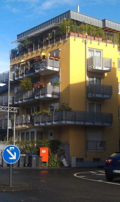 Helle, moderne Wohnung in ausgefallenem Objekt in Parknähe, PROVISIONSFREI