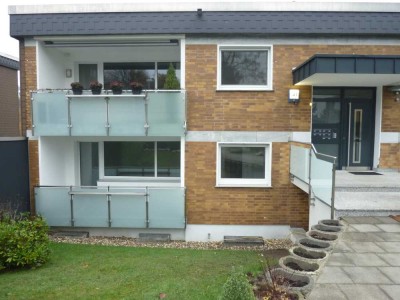 3-Zimmer-Erdgeschosswohnung mit 2 Balkonen und Garage in Mülheim an der Ruhr