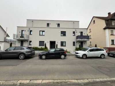 Geschmacksvolle 2-Zimmer-Wohnung mit Einbauküche und Balkon in Weingarten