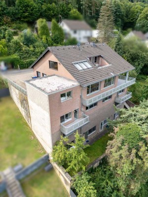 10 Parteienhaus, welches zurzeit als zwei Familienhaus genutzt wird, in Heimbach Hausen zu verkaufen