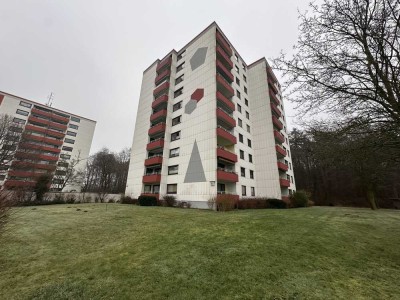 Schöne 3 Zimmer Wohnung mit EBK, Balkon, Aufzug, Schwimmbad und Sauna in Geestland-Langen