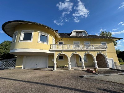 ZWEIFAMILIENHAUS IN TRAUMHAFTER AUSSICHTSLAGE