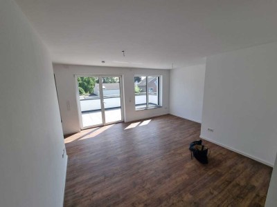 Helle 2-Zimmer-Wohnung mit großem Balkon, moderner Ausstattung und Einbauküche in Elsdorf.