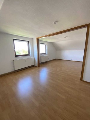 3-Raum-DG-Wohnung in Monheim