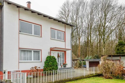 2 Fam-DHH mit Aufstockungs- und Anbaumöglichkeiten * ca. 1.848 m² parkähnlicher Grund mit Direk